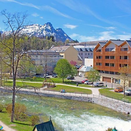 Ferienwohnung Narzisse - City Appartement im Kurpark Bad Aussee Buitenkant foto