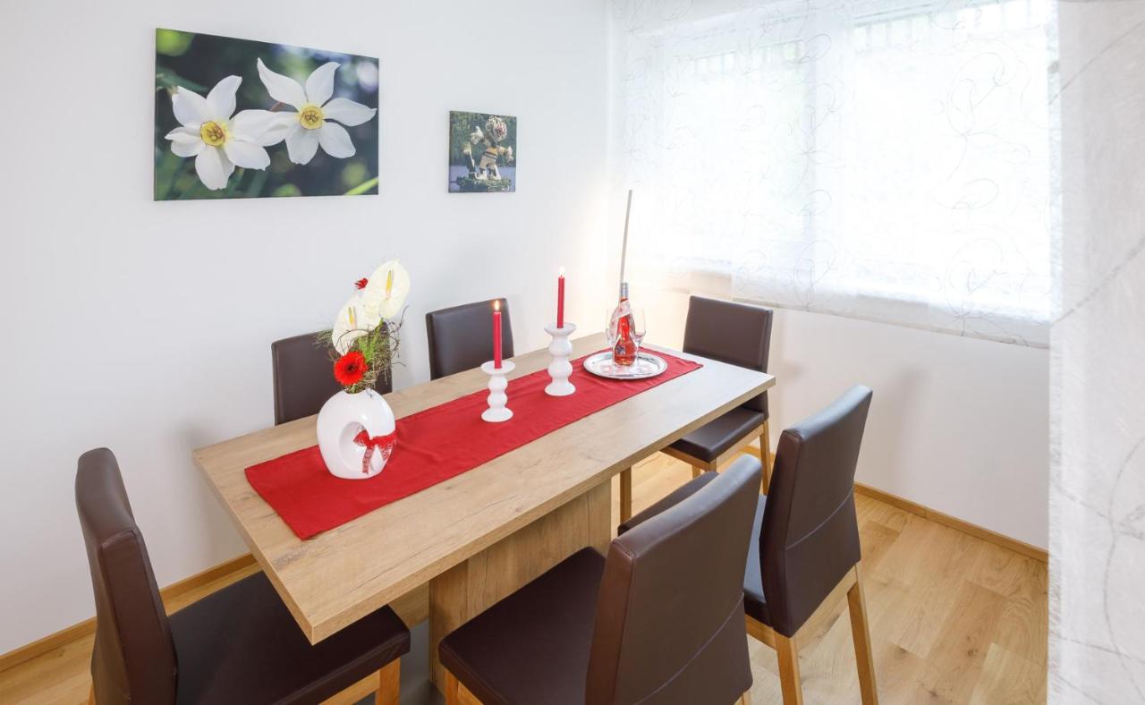 Ferienwohnung Narzisse - City Appartement im Kurpark Bad Aussee Buitenkant foto
